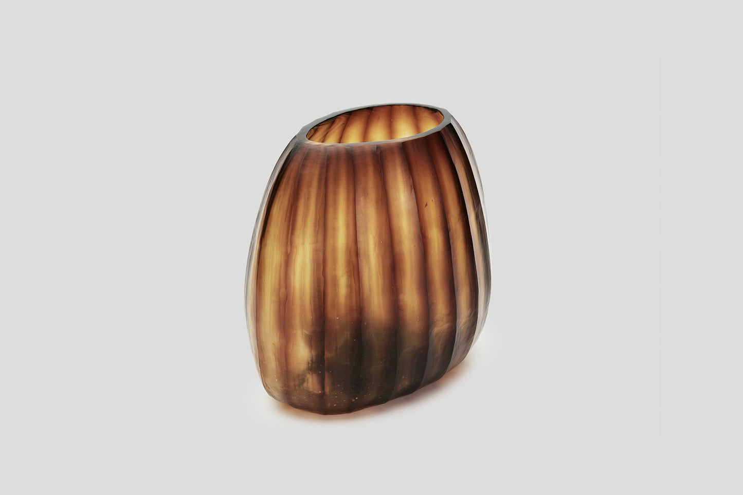 Aura Vase Amber