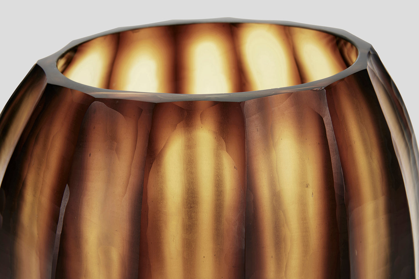 Aura Vase Amber