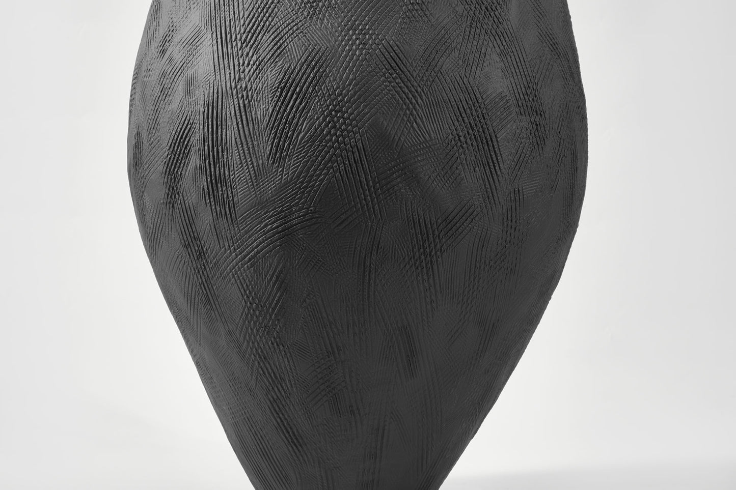 Moule Vase Ebony