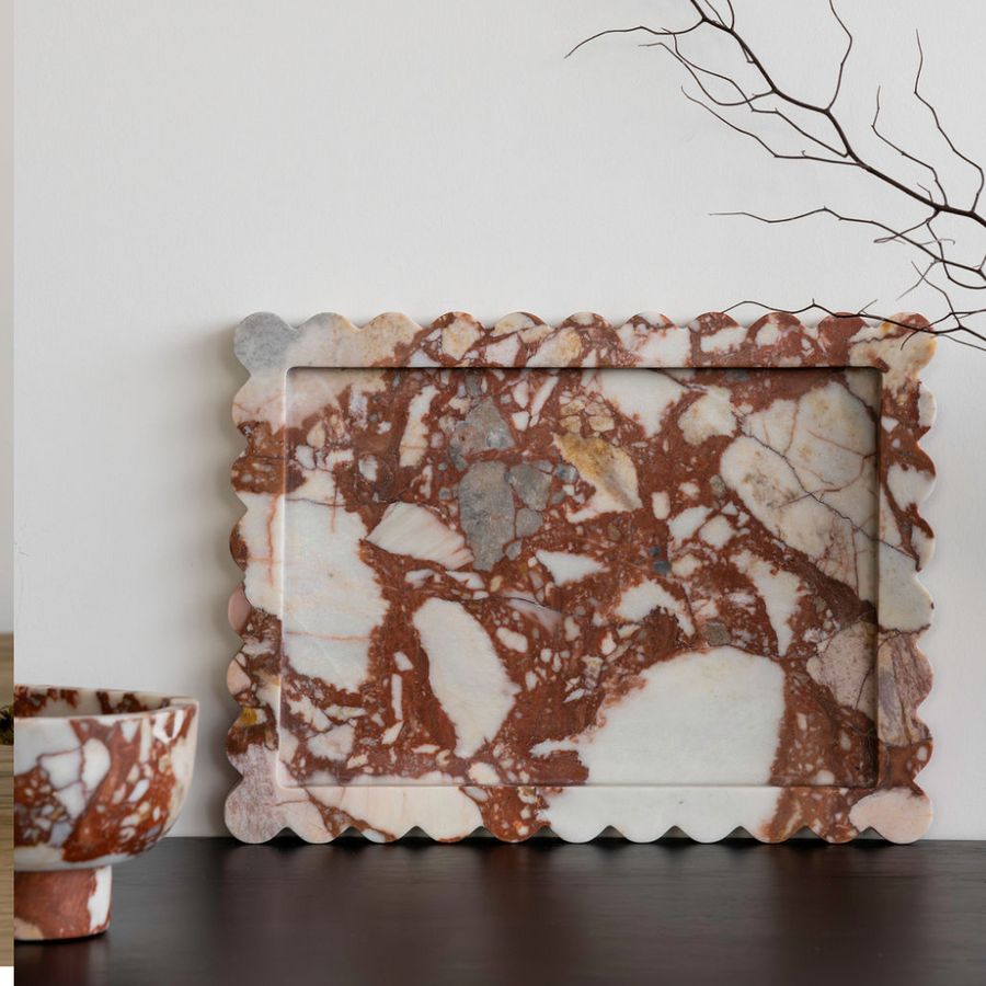 Palazzo Large Scalloped Tray - Brown Calacatta