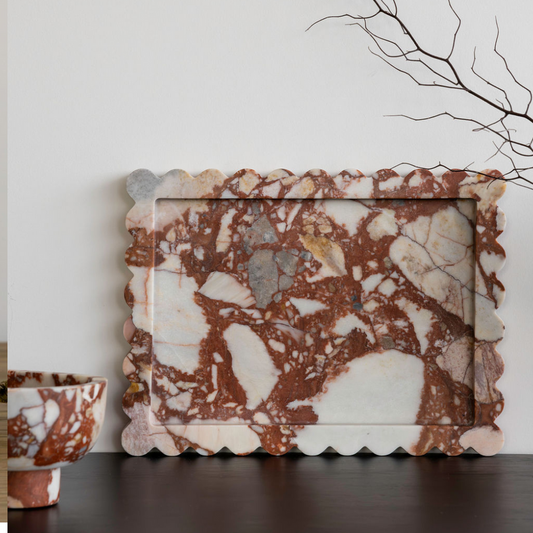 Palazzo Large Scalloped Tray - Brown Calacatta